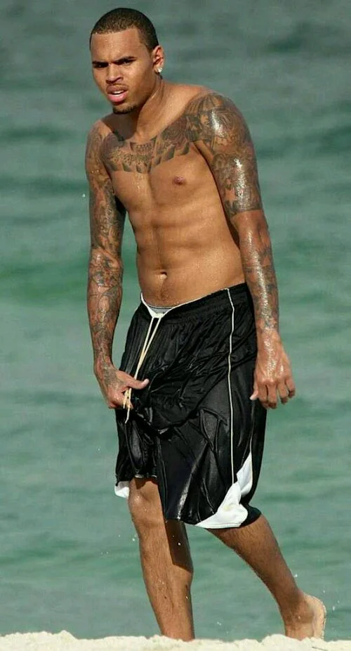 Chris Brown’s Bulge Photos Celebritydna